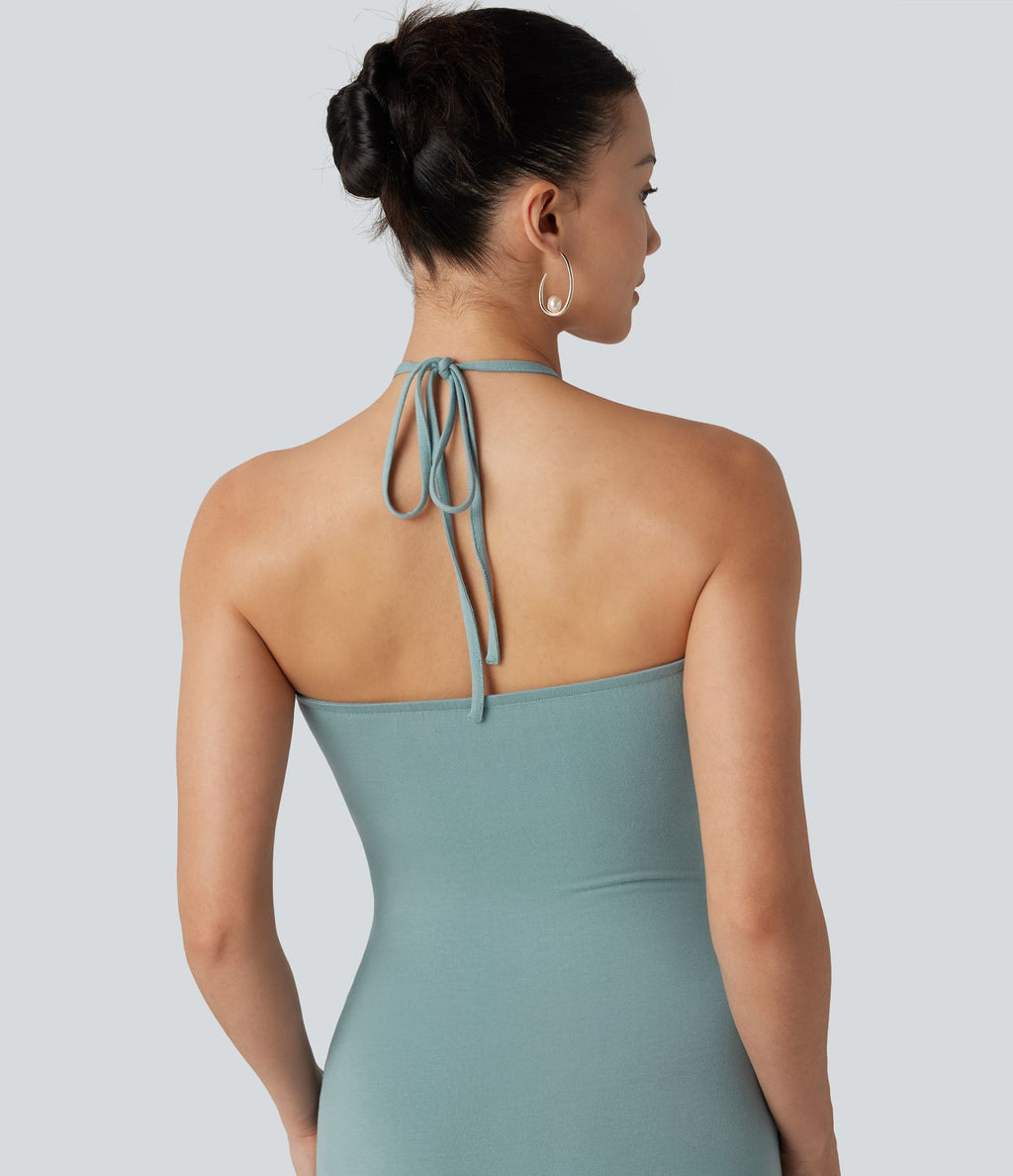Robe midi de plage à col halter avec brassière intégrée, lien noué au dos et poches