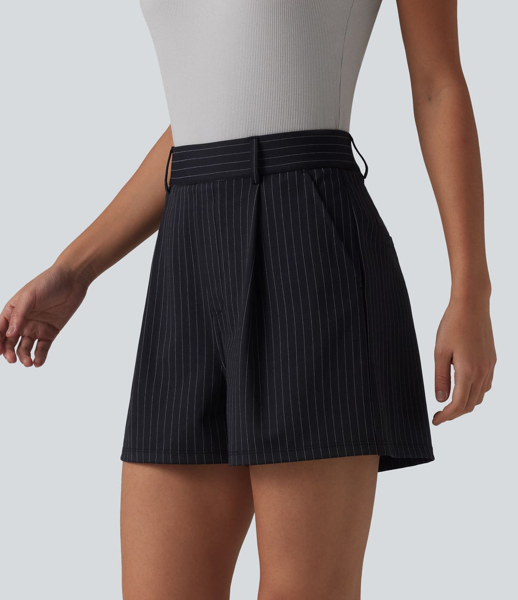 Short tailleur ample à rayures plissées taille haute avec poches