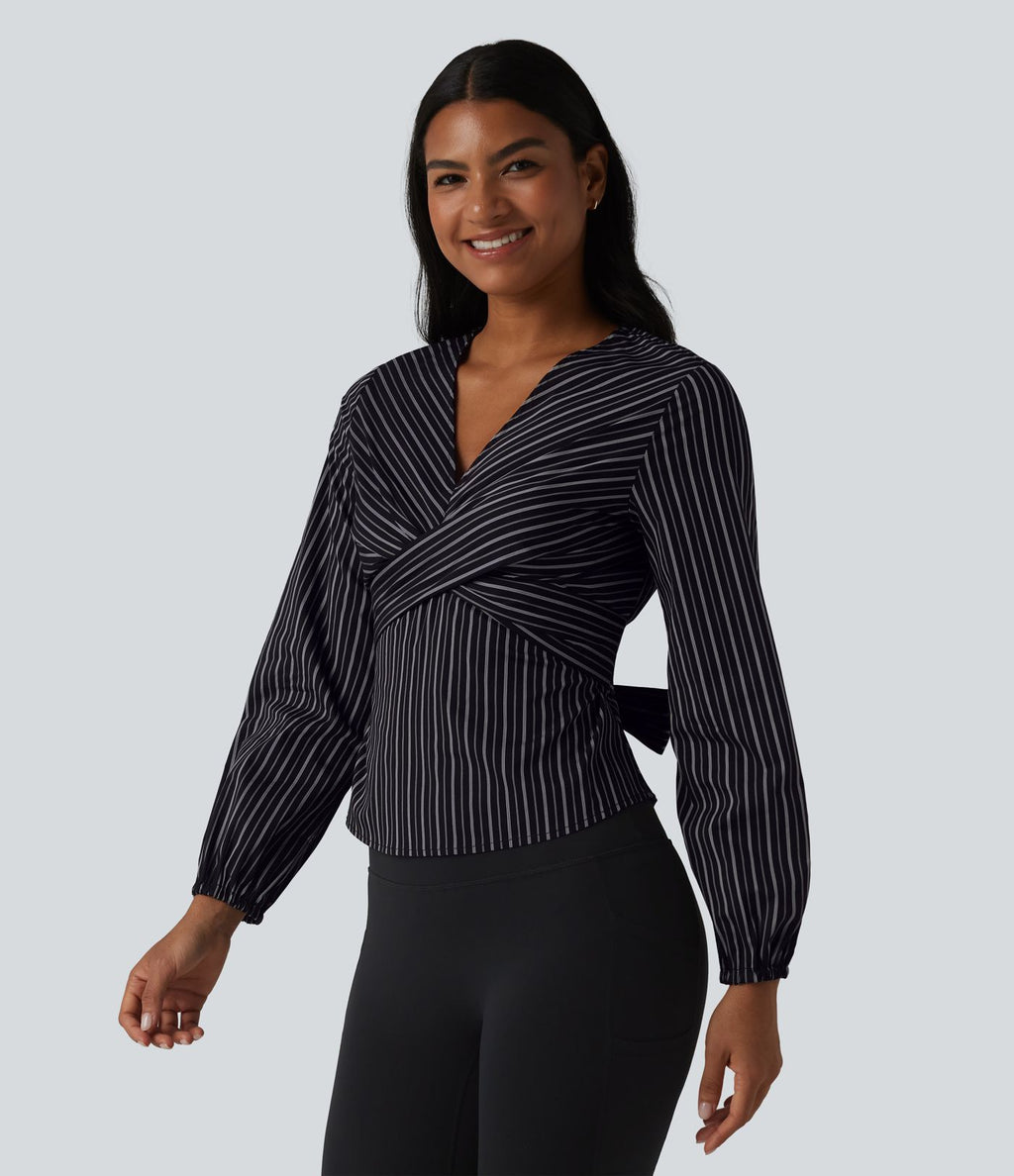 Blouse de travail rayée à col V, manches longues et dos noué