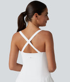 Robe de tennis Easy Peasy SoftlyZero™ dos croisé avec dentelle contrastée, brassière intégrée, à effet frais InstantCool et poches, protection solaire UPF50+