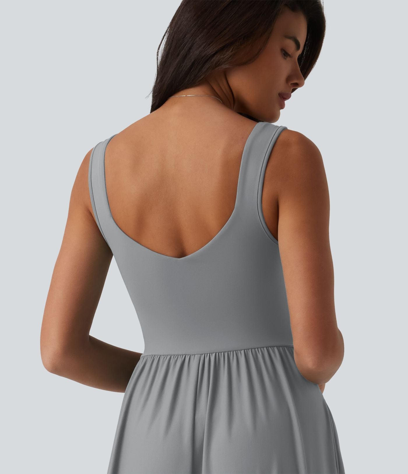 Robe longue fluide sans manches avec brassière intégrée (Bonnets E-G) et poches