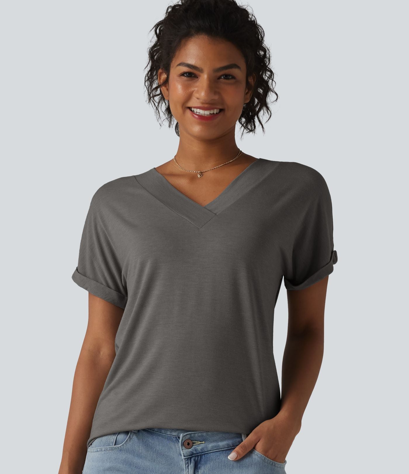 T-shirt décontracté col V à manches chauve-souris courtes