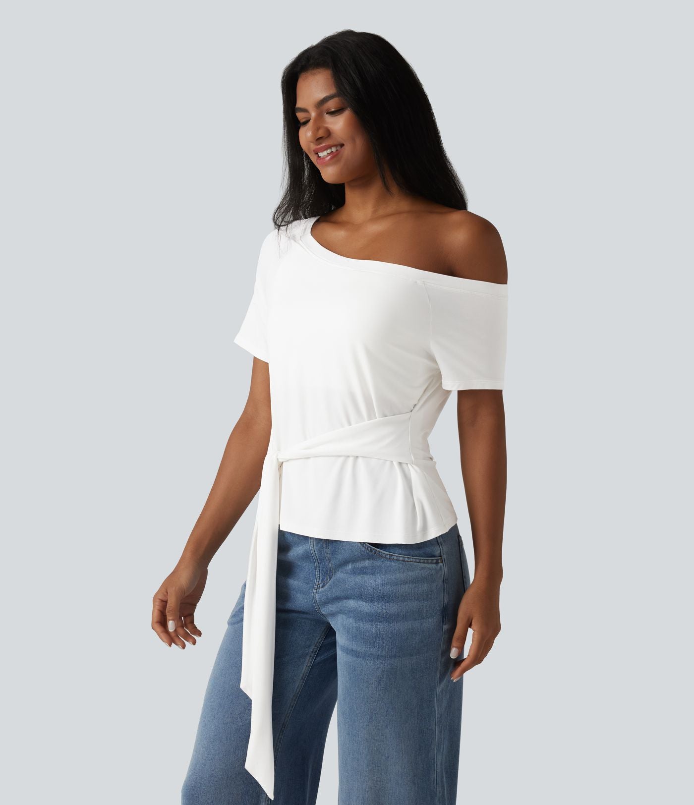 T-shirt décontracté asymétrique manches courtes soutien-gorge intégré nœud devant