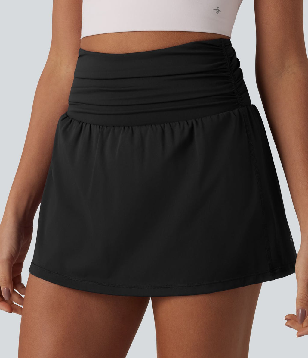 Jupe de tennis SoftlyZero™ Airy mini 2-en-1 gainante froncée taille haute à effet frais InstantCool et poches, protection solaire UPF50+