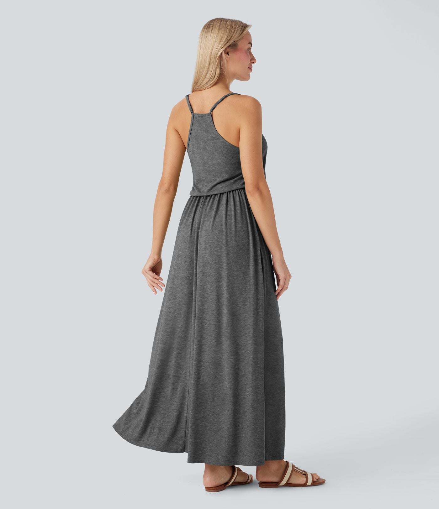 Robe longue fluide type nuisette à bretelles ajustables avec poches
