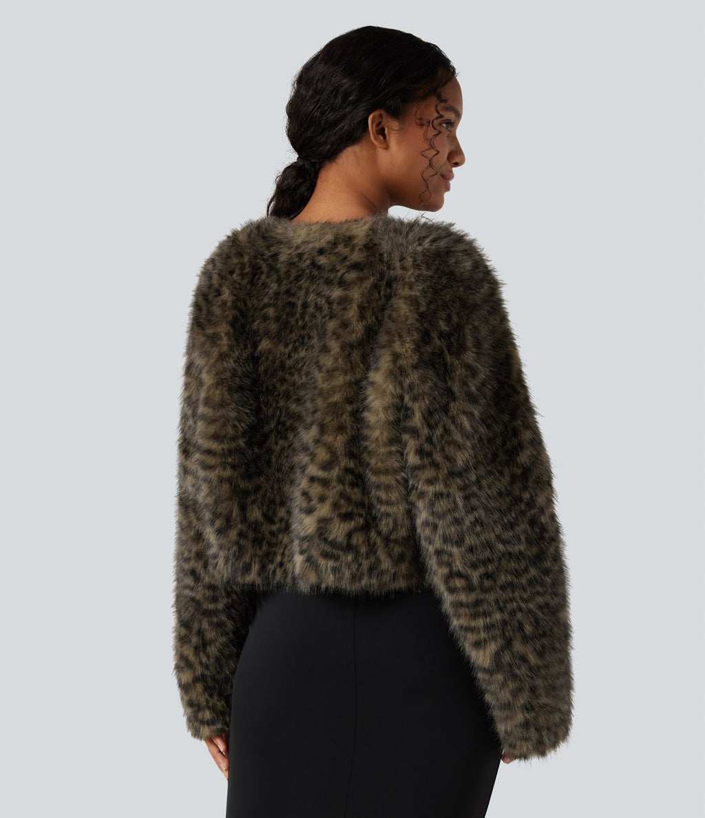 Manteau cape fausse fourrure col V manches longues