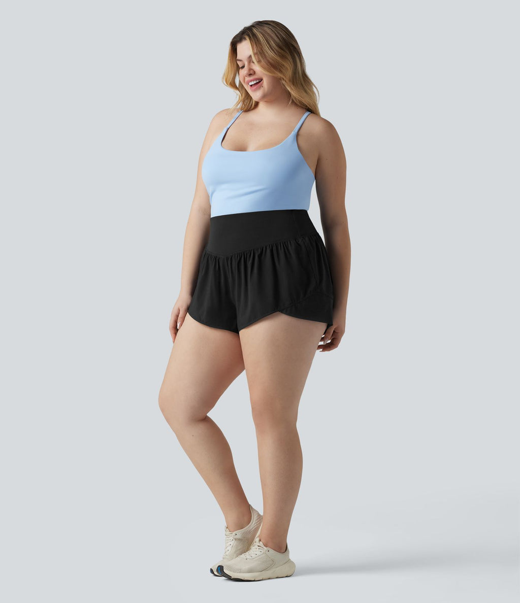 Short de yoga grande taille Breezeful™ à taille haute, ourlet croisé, séchage rapide et poche