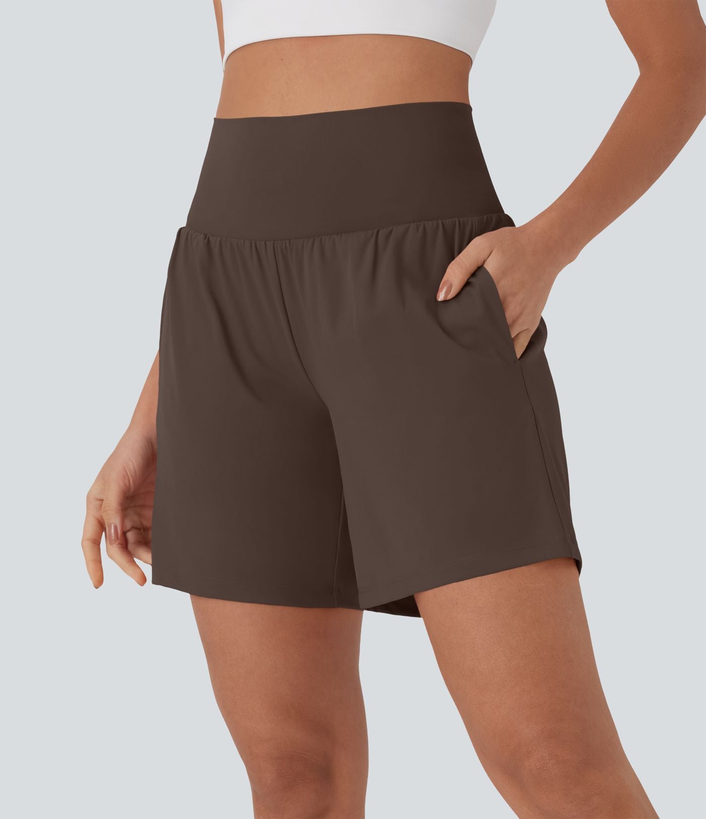 Short de yoga SoftlyZero™ Airy 2-en-1 taille très haute avec poches et effet frais InstantCool 17,5 cm