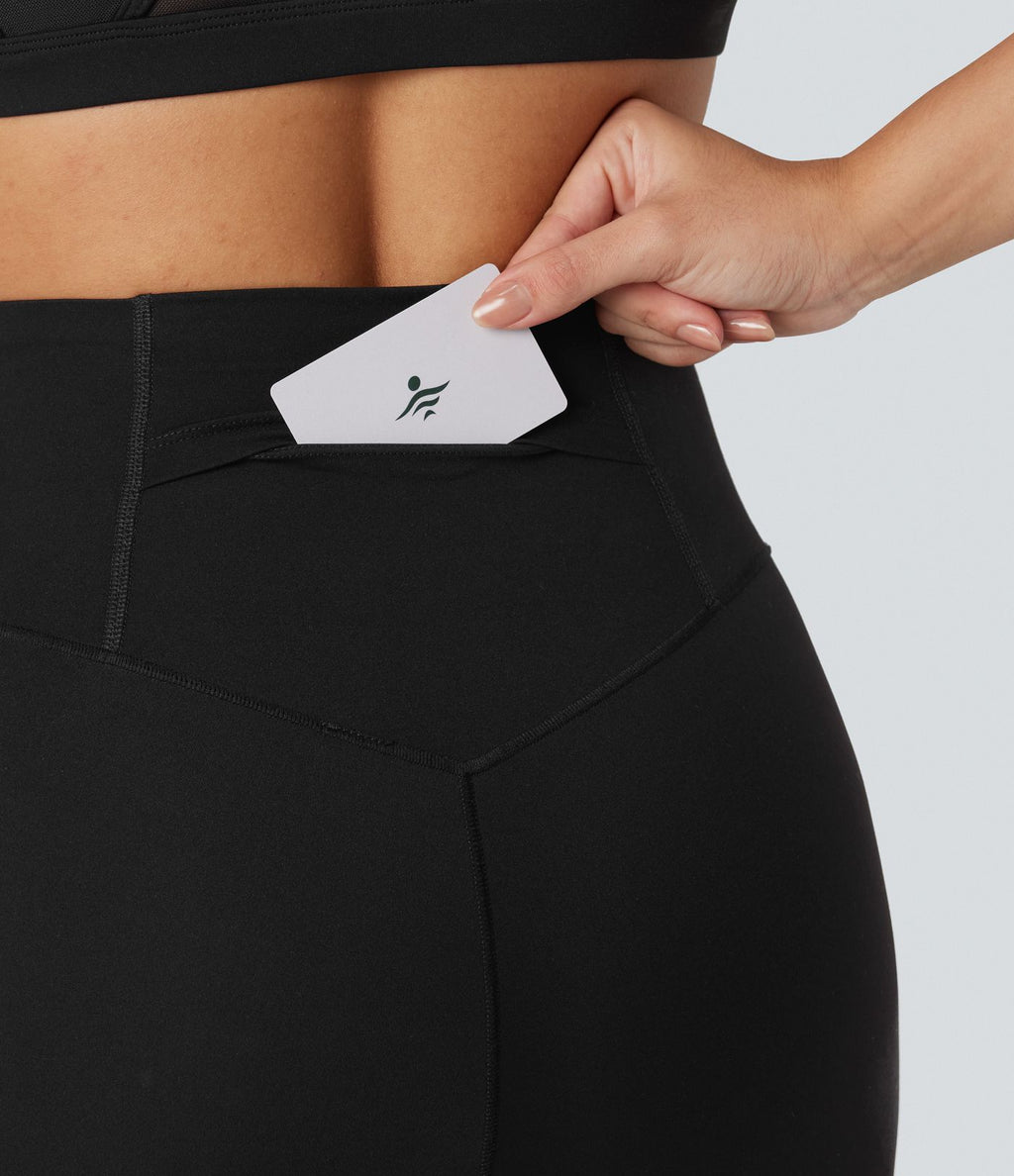 Legging de yoga gainant taille haute avec détails dentelle contrastée et poches Halara UltraSculpt™