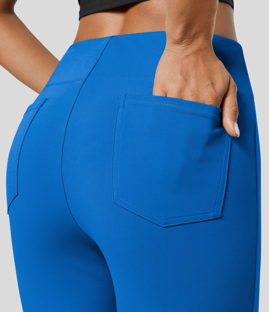 Pantalon tailleur légèrement évasé taille haute avec poches arrière Halara Flex™