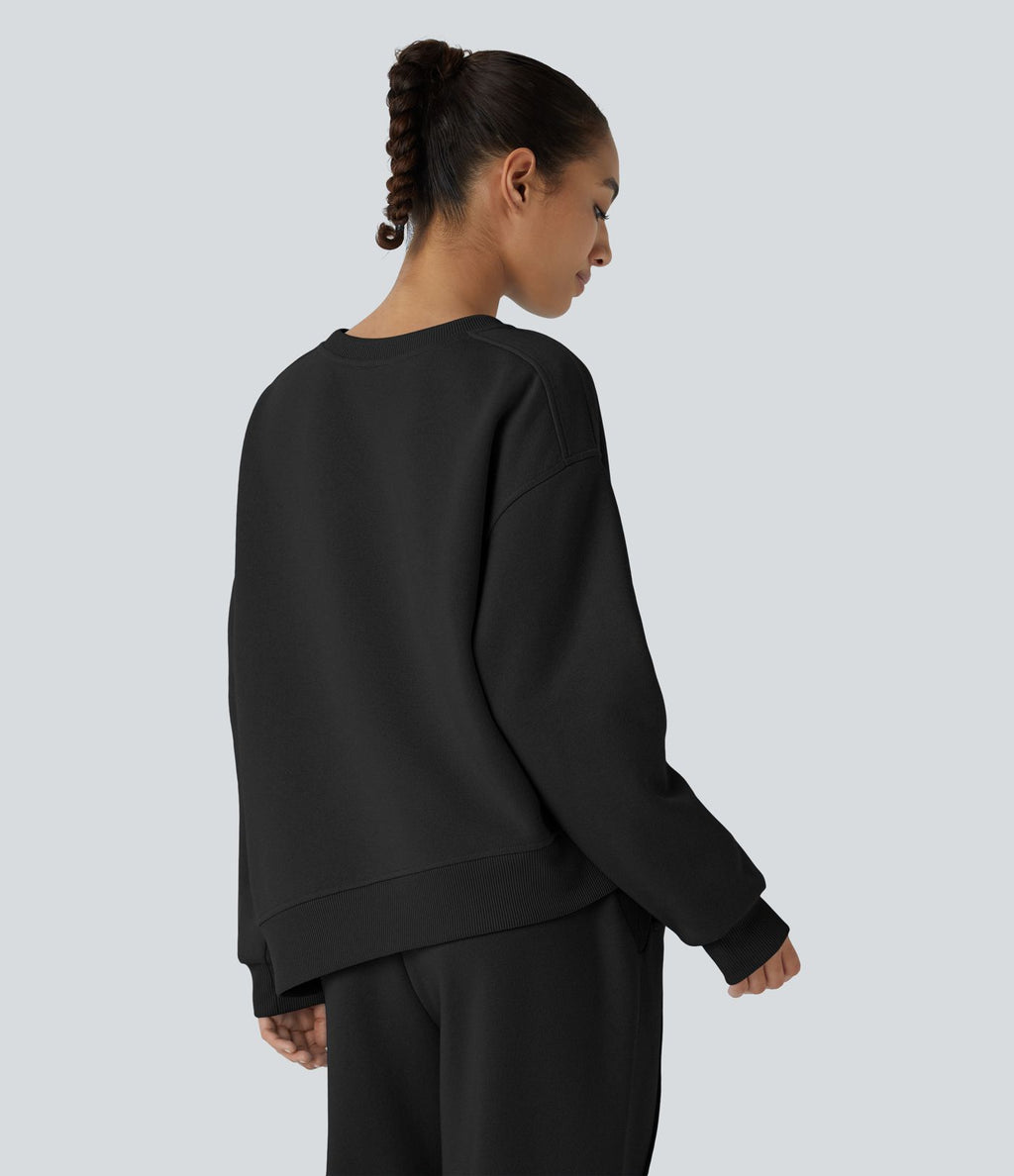 Sweat-shirt décontracté oversize en polaire, col rond, épaules tombantes, manches longues, ourlet fendu, empiècements côtelés contrastés et broderies
