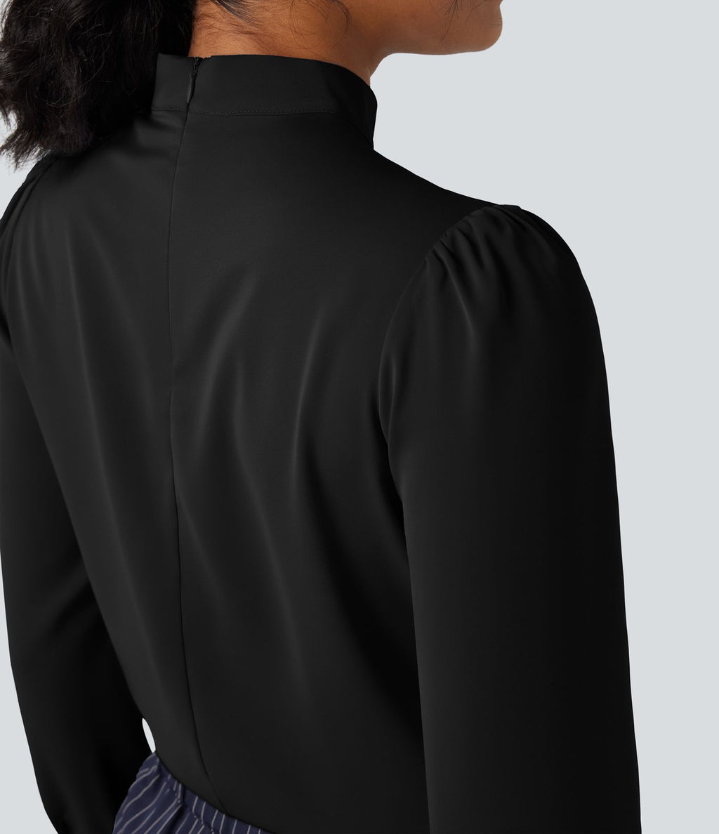 Chemise esprit bureau défroissage facile avec col lavallière, manches longues bouffantes et zip invisible au dos
