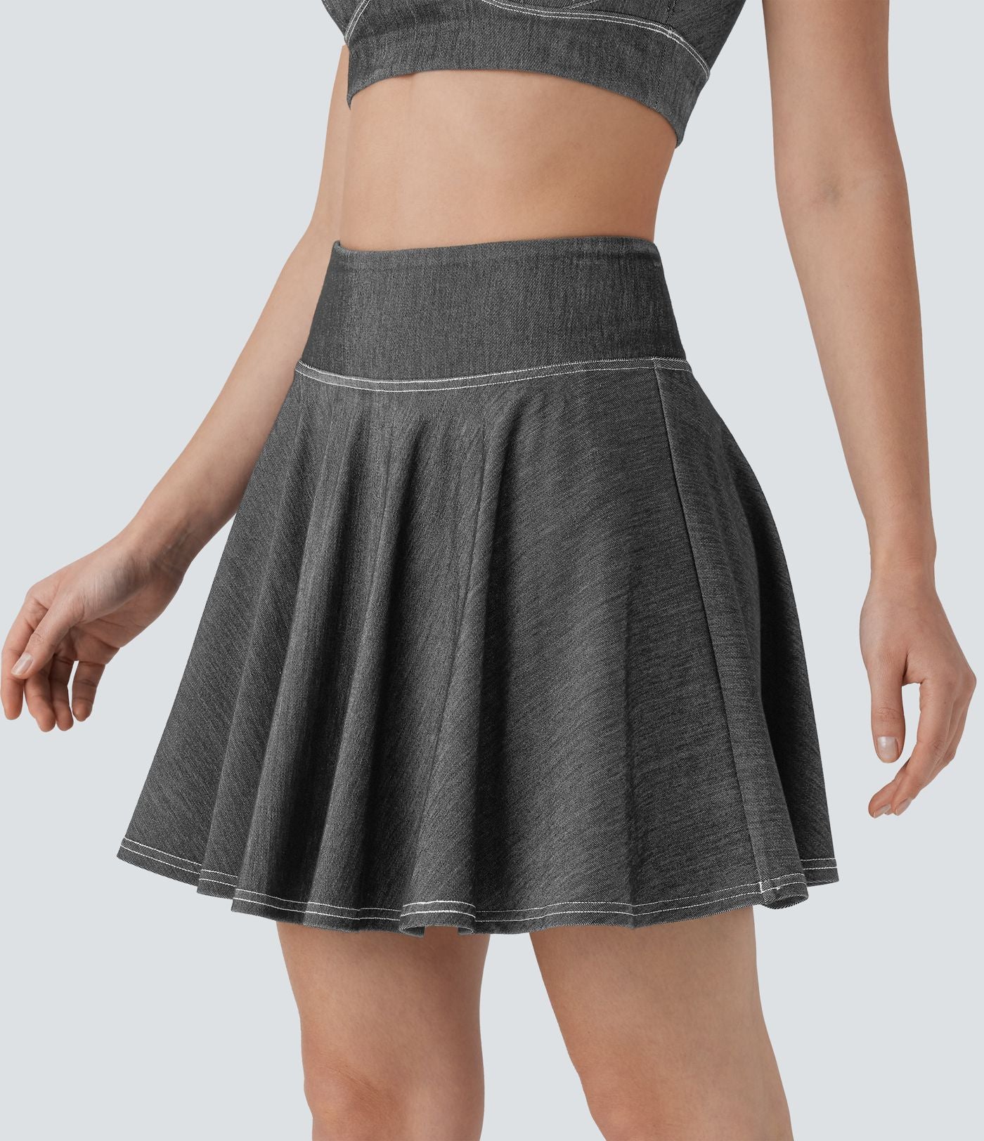 Mini-jupe tennis denim 2-en-1 HalaraMagic™ tricot extensible Cool Touch délavé taille haute avec poches
