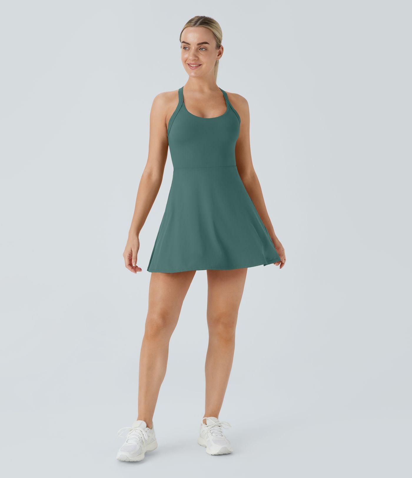 Robe de sport dos nu torsadée A-C