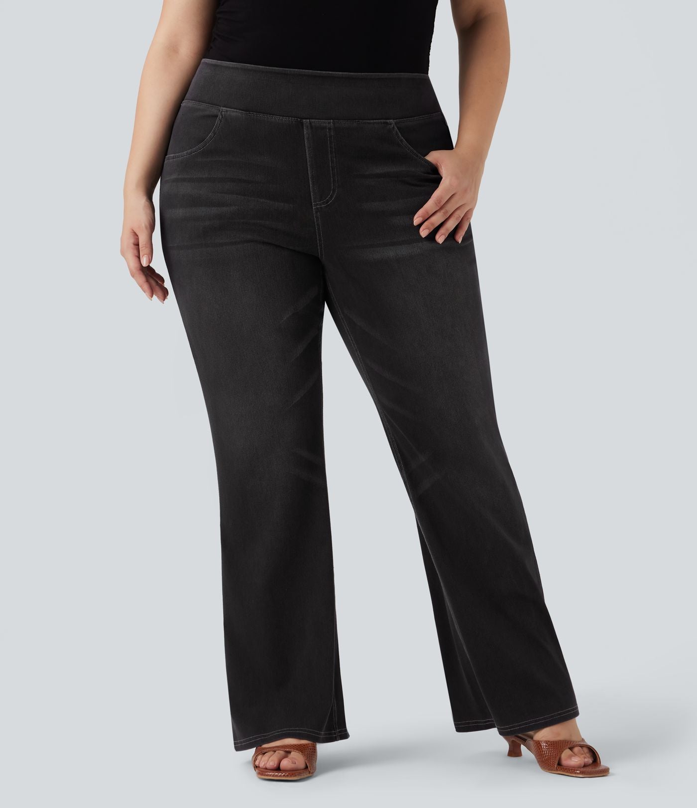 Jean décontracté Halara Flex™ grande taille bootcut taille haute en maille extensible délavée avec multiples poches