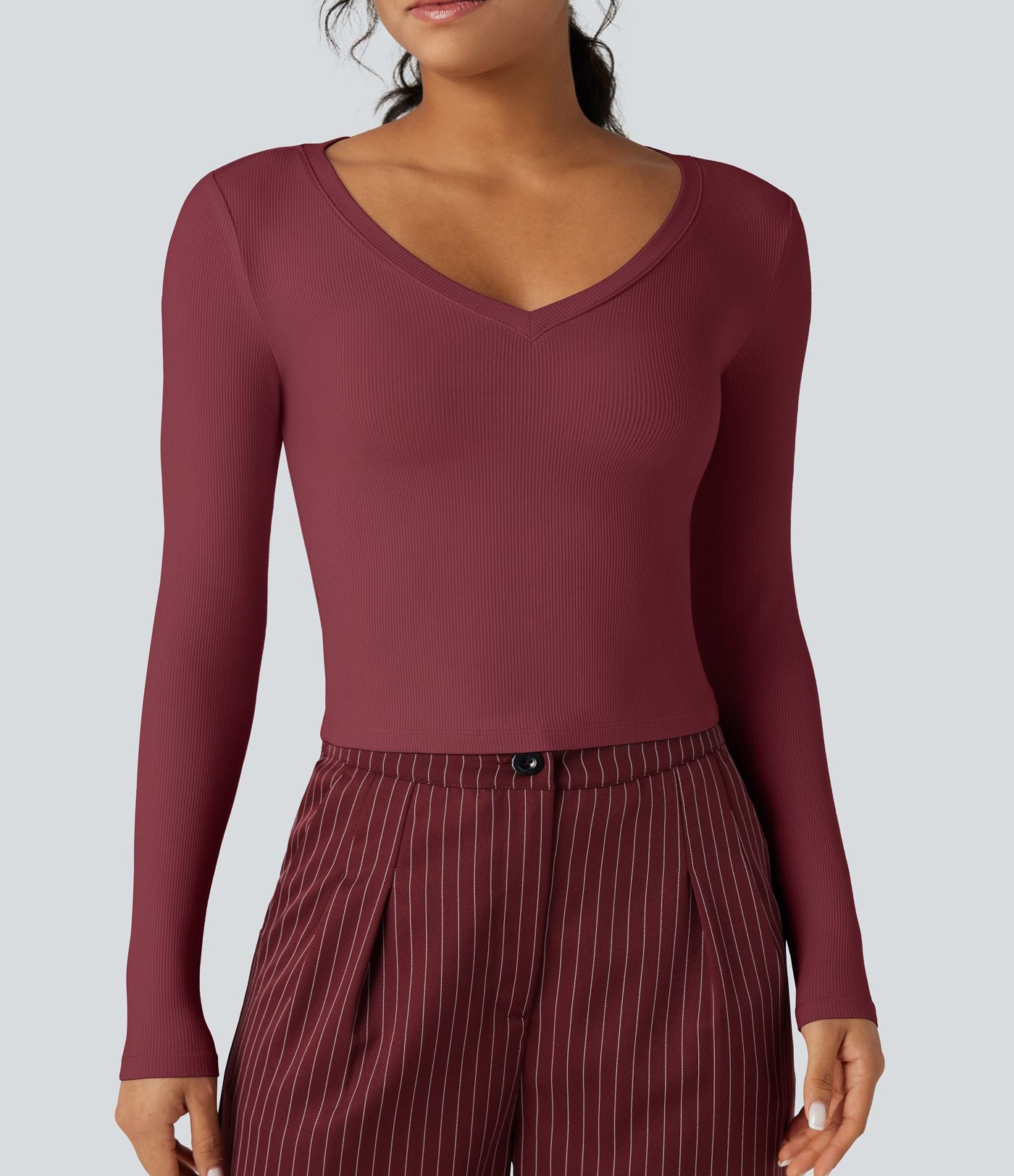 T-shirt tailleur côtelé court col V manches longues