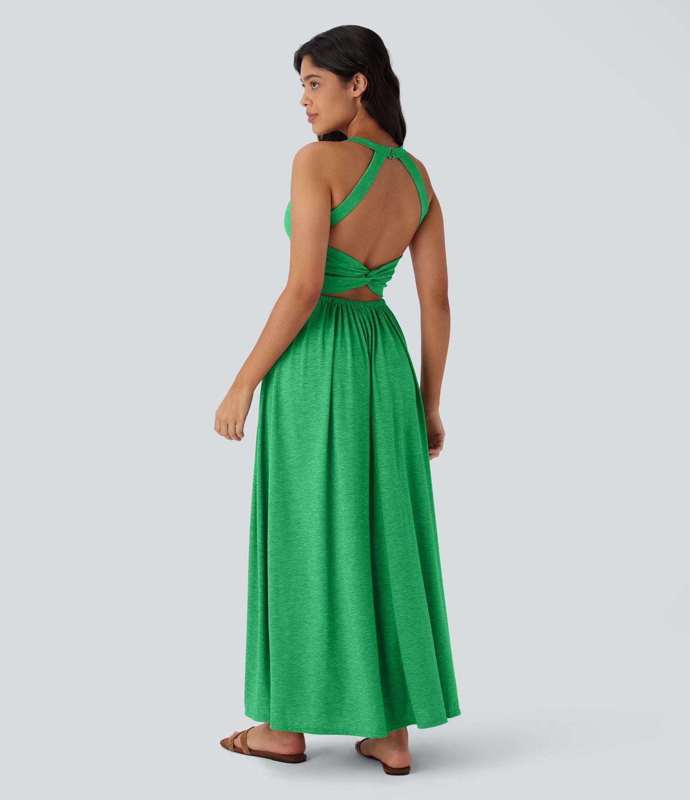 Robe longue fluide fendue avec poches latérales, dos nu et effet torsadé