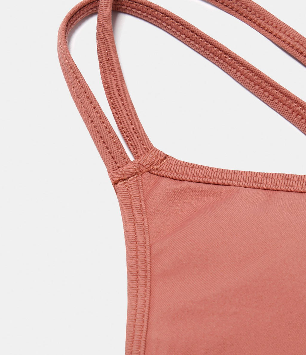 Brassière de sport maintien léger bretelles froncées doubles bonnets A-D OneForm Seamless Flow